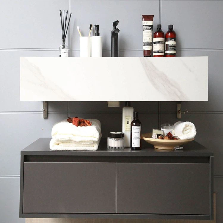 30 colių balta plaukiojanti kosmetinė