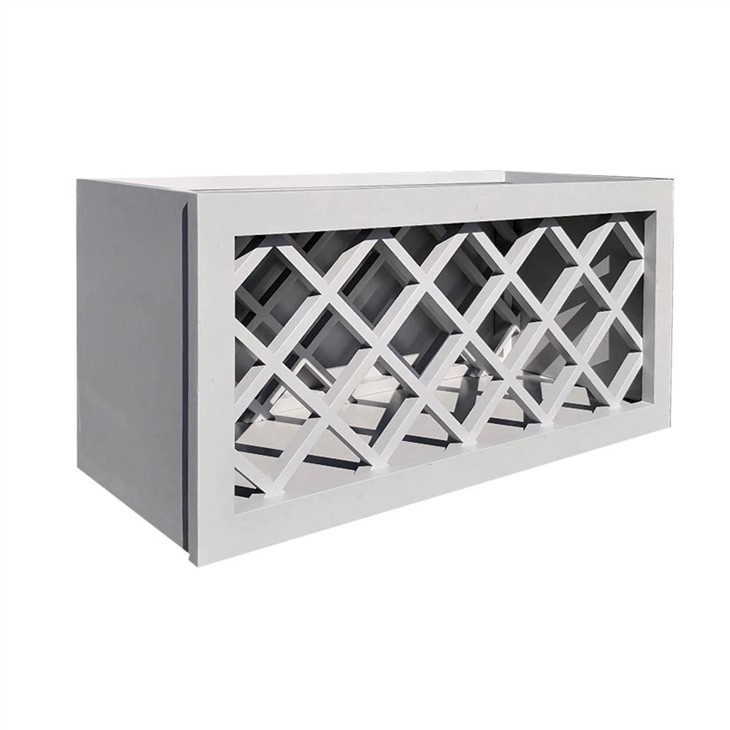 Vyno stovo sieninė spinta